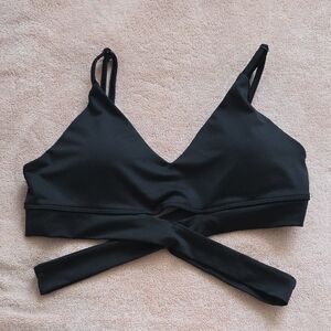 Sommee Ray Women's Black Cross-Front Bralette Medium